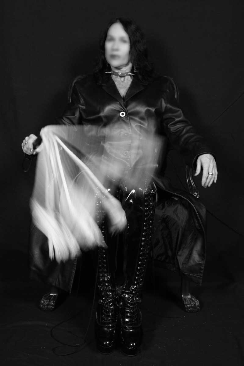 Mistress Bianca dungeon