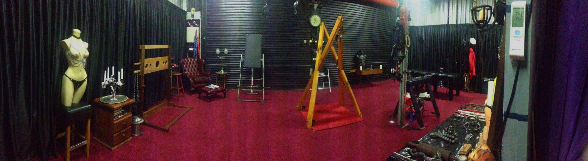 dungeon-pano-three